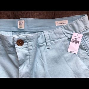 GAP Girlfriend Chino size 12 NWT - light blue